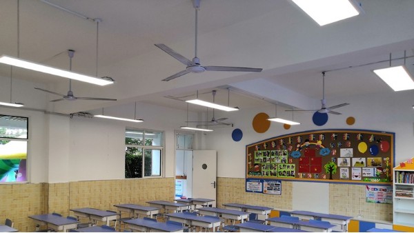 预防青少年近视，学校需从护眼健康的教室照明开始
